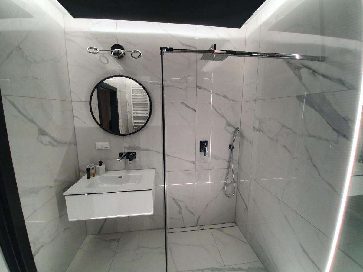 Apartament Skarbowa 1 A Silver And Gold Leszno  Dış mekan fotoğraf